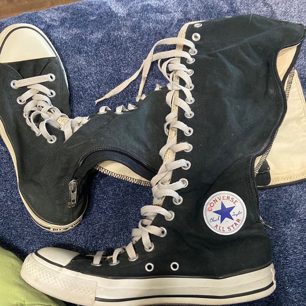 Knee High Converse Chuck Taylor 9 in womens